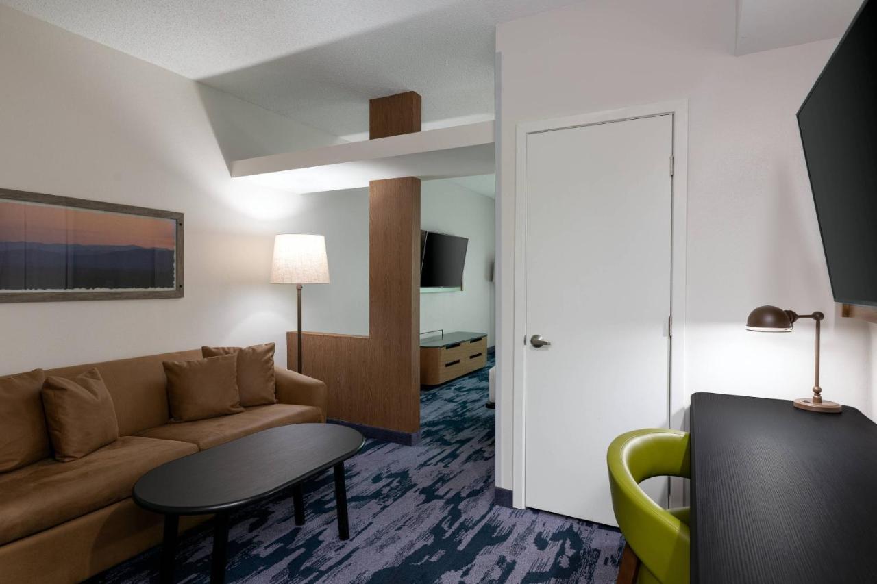 Fairfield Inn & Suites By Marriott Atlanta Stonecrest Литония Екстериор снимка