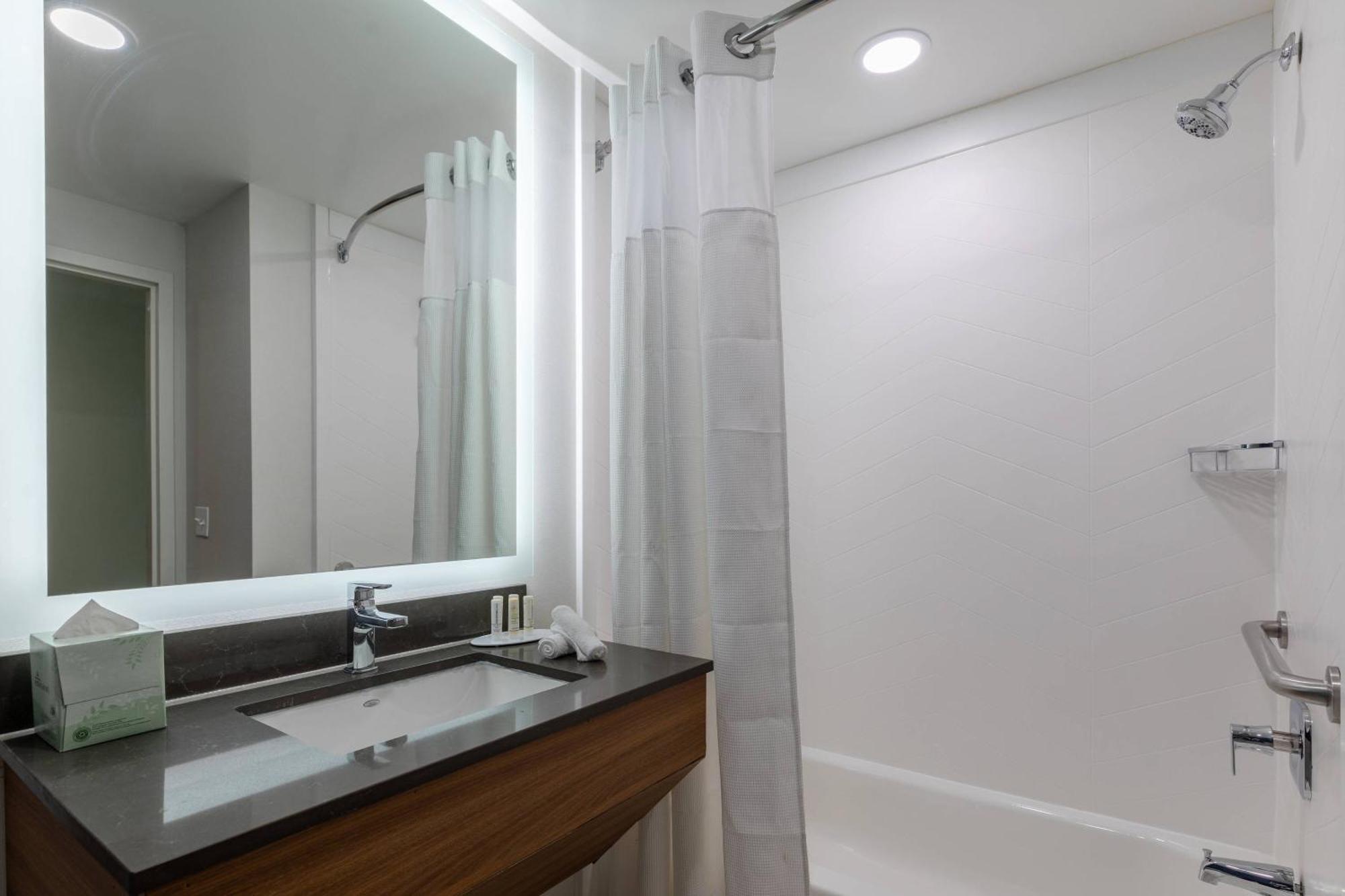 Fairfield Inn & Suites By Marriott Atlanta Stonecrest Литония Екстериор снимка