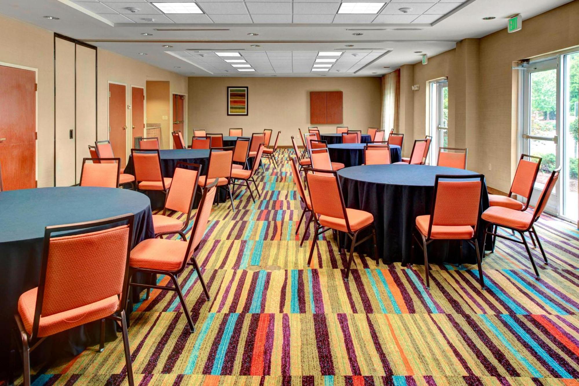 Fairfield Inn & Suites By Marriott Atlanta Stonecrest Литония Екстериор снимка