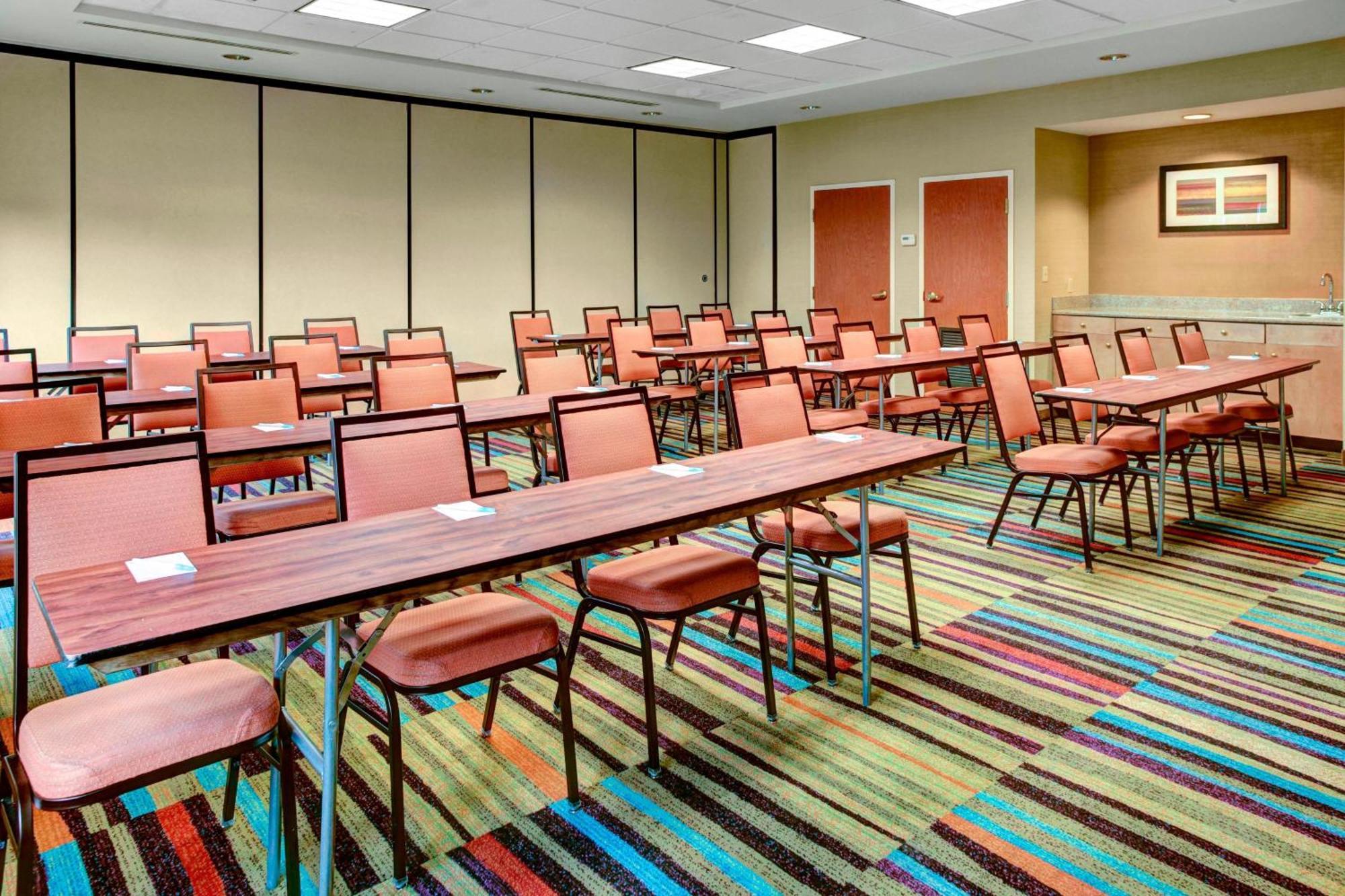 Fairfield Inn & Suites By Marriott Atlanta Stonecrest Литония Екстериор снимка