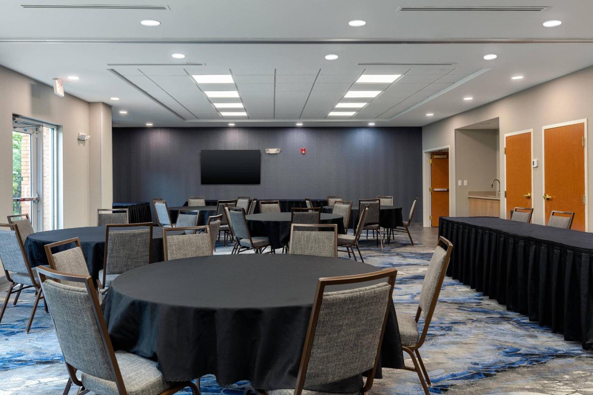 Fairfield Inn & Suites By Marriott Atlanta Stonecrest Литония Екстериор снимка