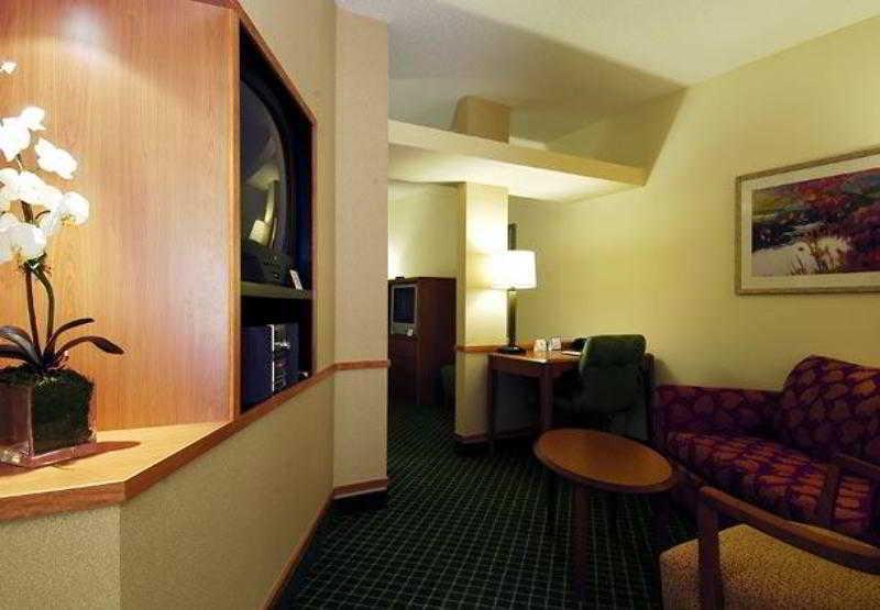 Fairfield Inn & Suites By Marriott Atlanta Stonecrest Литония Интериор снимка