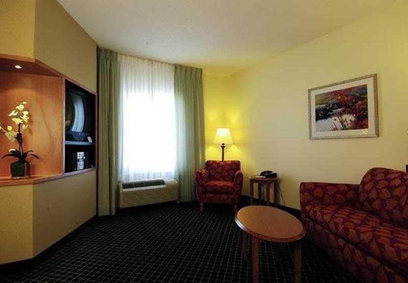 Fairfield Inn & Suites By Marriott Atlanta Stonecrest Литония Екстериор снимка